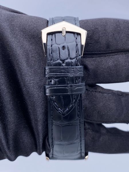 Patek Philippe Calatrava 5196G-001